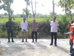 Kerjasama Koramil 0812/03 Turi, Muspika dan UPT Pertanian Dalam Gerakan Pengendalian Hama guna Tingkatkan Hasil Panen