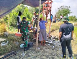 TNI Manunggal Air, Babinsa Koramil 0812/25 Sarirejo Dampingi Program Pembuatan Sumur Bor Di Wilayah