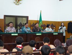 Berikan Edukasi, SD Negeri kepatihan Turba Ke Pengadilan Negeri. 