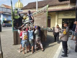 Konvoi dan mengganggu Kamtibmas 13 Pemuda dan 17 Kendaraan Di Amankan Polisi.