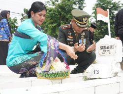 Peringati Hari Pahlawan Dandim 0812 Lamongan Ziarah Ke Makam Pahlawan