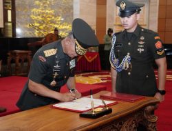 Kasum Pimpin Sertijab Asintel Panglima TNI dan Aster Panglima 