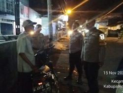 Responsif dan Humanis, Polsek Babat Bantu Kakek Terlantar Kembali Bertemu Keluarga. 