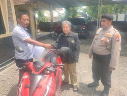 Motor Di Ketemukan, Seorang Guru Ucapkan Terima Kasih kepada Polisi Lamongan. 