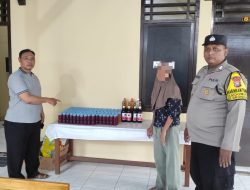 Jelang Nataru, Dua Lokasi Berbeda Polsek Brondong Sita Ratusan Miras. 