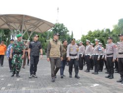 Forkopimda Lamongan Selenggarakan Apel Gelar Pasukan Ops Lilin Semeru, Siap Amankan Natal 2025 dan Tahun Baru 2026