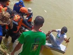 Pencarian Hari Kedua Berbuah Hasil, Polri TNI Bersama Tim Rescue Gabungan Temukan Korban Hilang di Waduk Penguripan