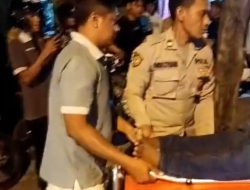 Polsek Lamongan Kota Sigap Lakukan Pertolongan Korban Laka Lantas. 