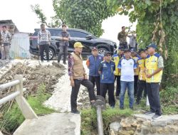 Penguatan Tanggul Di Kali Palangan Percepat Pengendalian Banjir Di Lamongan 