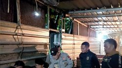 Laporan 110 Tak Main Main, Polres Lamongan Tindak Langsung Warung Nekat Jual Miras dibulan Ramadhan!