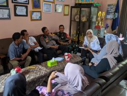 Kapolsek Brondong Inisiasi Mediasi, Permasalahan Ny Mon yang Viral di Medsos Berakhir Damai. 