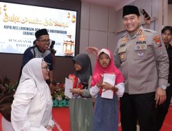 Kapolres Lamongan dan Ketua Bhayangkari Buka Puasa Bersama Anak Panti Asuhan Al-Kahfi. 