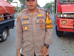 Jalur Maut, Terjadi Laka Tunggal Truk Tronton Sehingga Robohkan Tiang Listrik di Babat.
