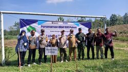 Rayakan HUT PNM, Muspika Beserta TNI Tanam 500 Pohon Di Sambeng