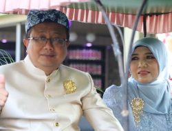 Gebyar Hari Jadi Lamongan ke-457, Ketua DPRD Lamongan Sapa Warga Saat Kirab