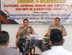 Kapolres Jombang Gelar Ngopi Bareng Aktivis, Cipayung, dan BEM untuk Perkuat Sinergi Jaga Kamtibmas